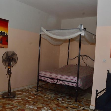 Hotel Takana Ngaparou Екстер'єр фото