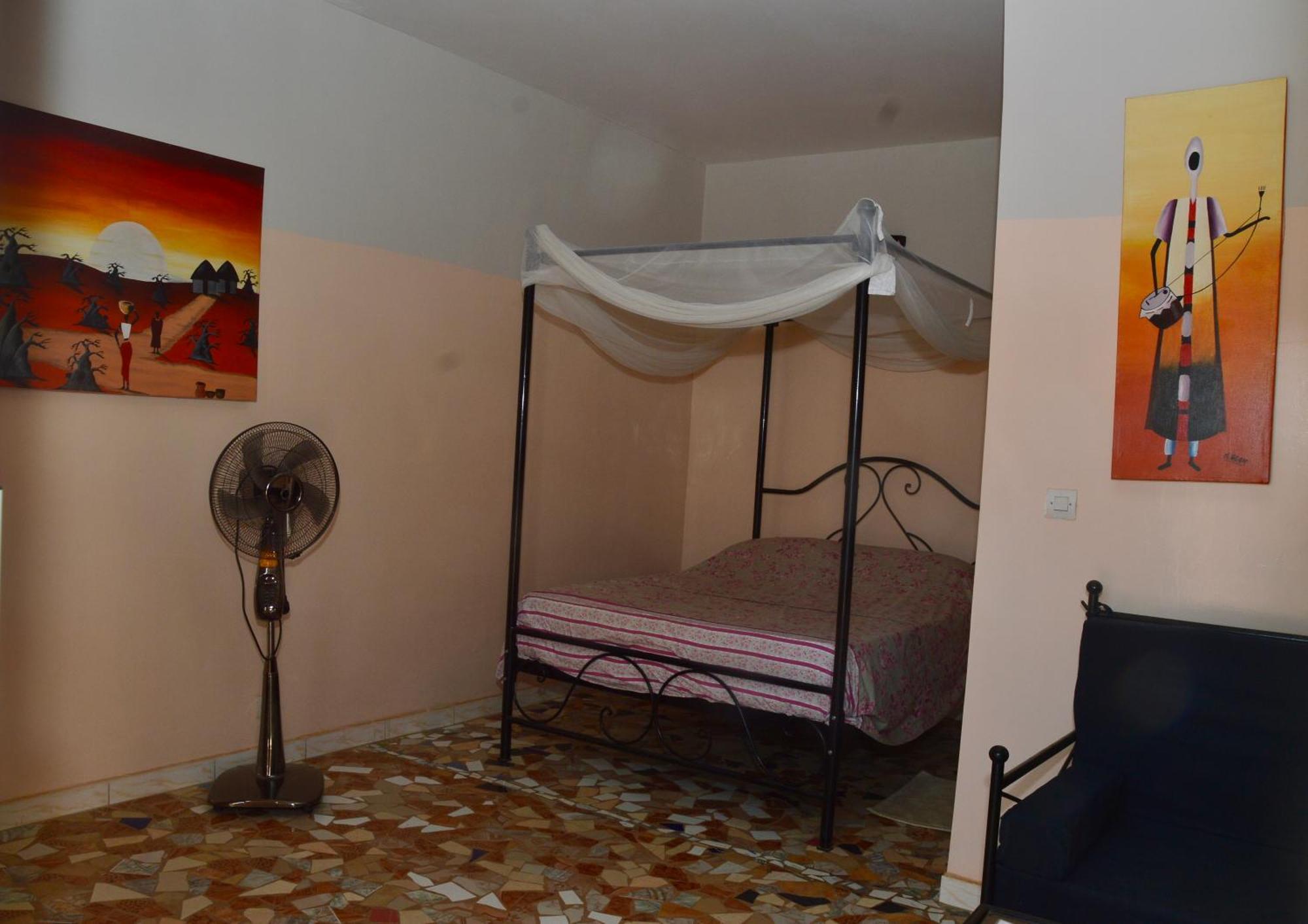 Hotel Takana Ngaparou Екстер'єр фото